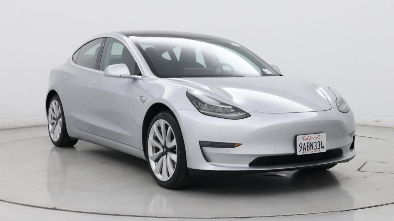 TESLA MODEL 3 2018 5YJ3E1EA0JF006180 image